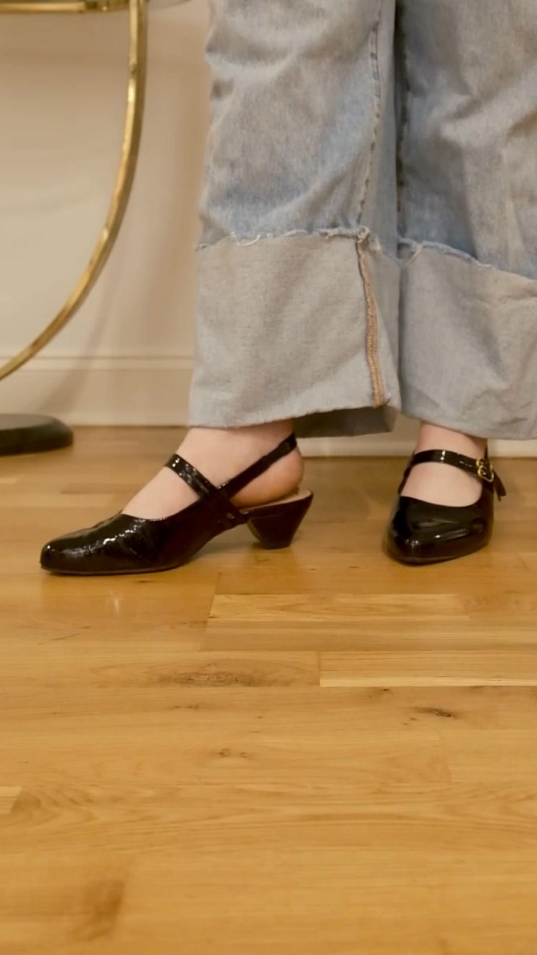 Upgrade Your Comfort: Wide Width Shoes for Happy Feet!