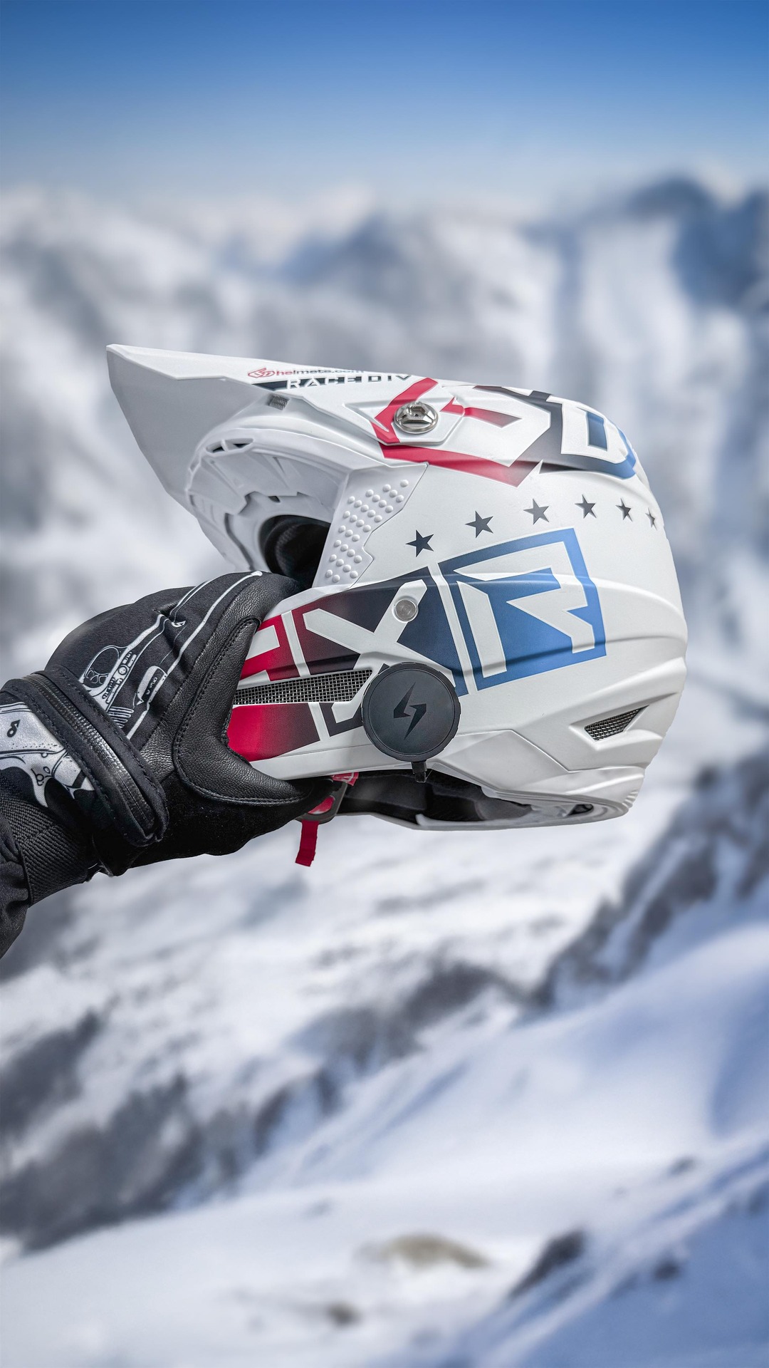 Insanely Loud ✅
Thumping Bass ✅
Universal Fit ✅
Easy Controls ✅

These headphones are changing the way snowmobilers listen to music