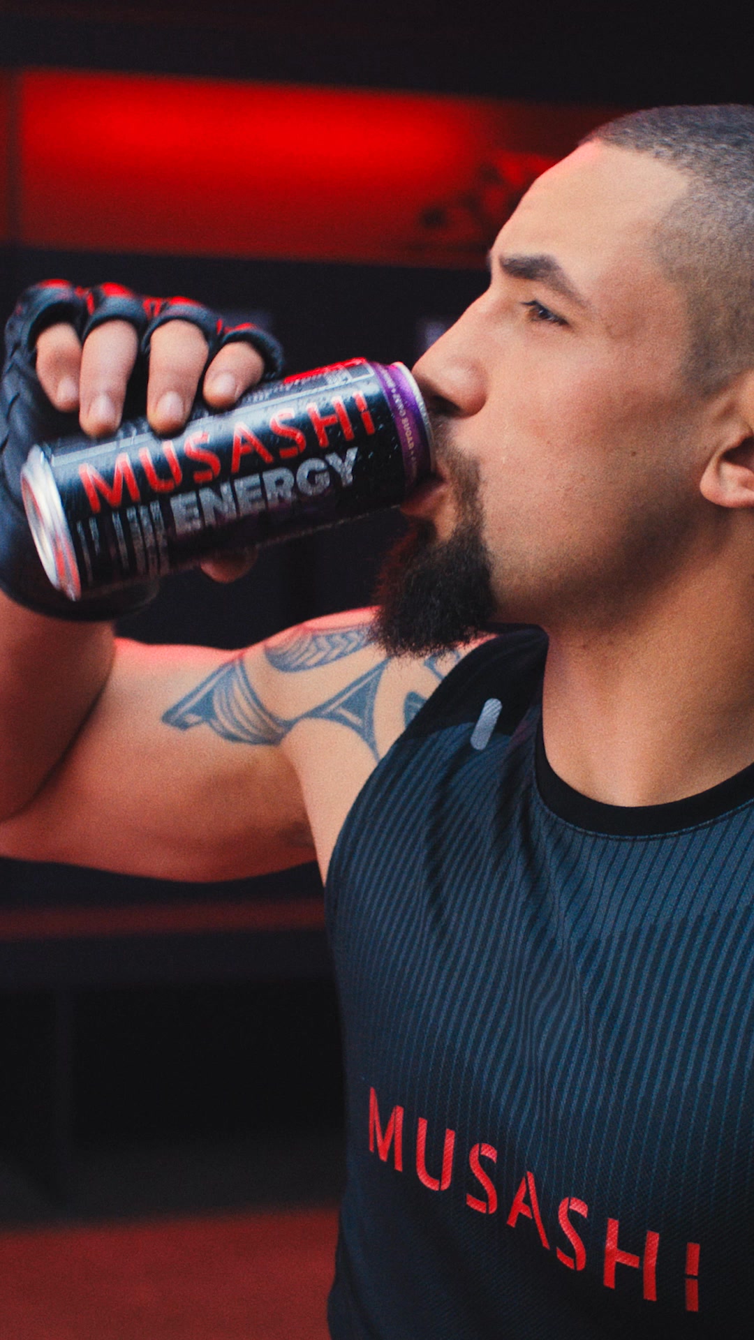 Zero sugar, maximum energy. Amplify your performance with Beta-Alanine, Amino Acids, and B Vitamins.