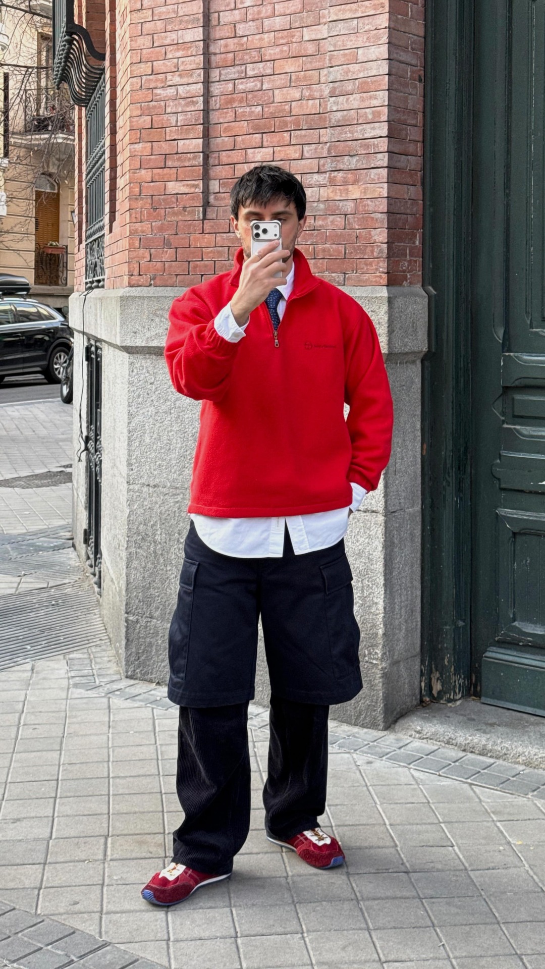 There’s definitely something about the Arc Pulse — minimal, light, almost invisible and it does its job perfectly, protecting the essentials. It’s the kind of detail you notice without even thinking. Which one fits you?

There’s 10% off for a limited time through the link in my bio. Let me know which one did you choose ✨