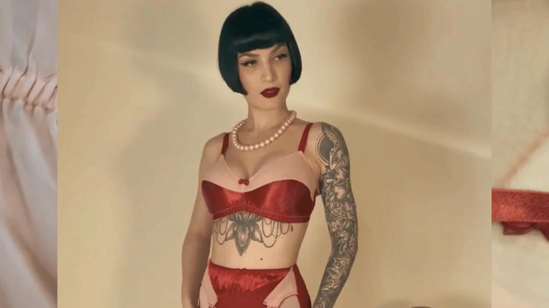 Gifts hat Steal Hearts