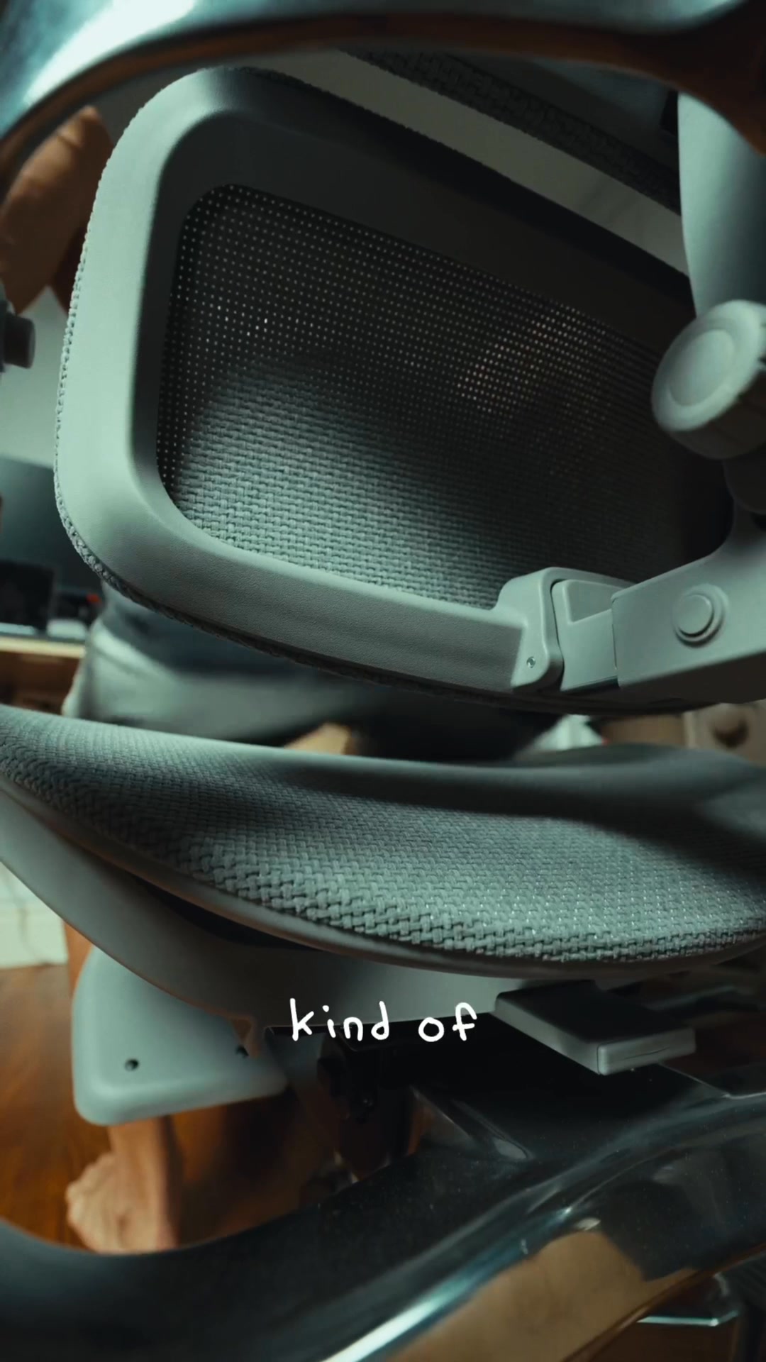 🛒 Your chair is still waiting