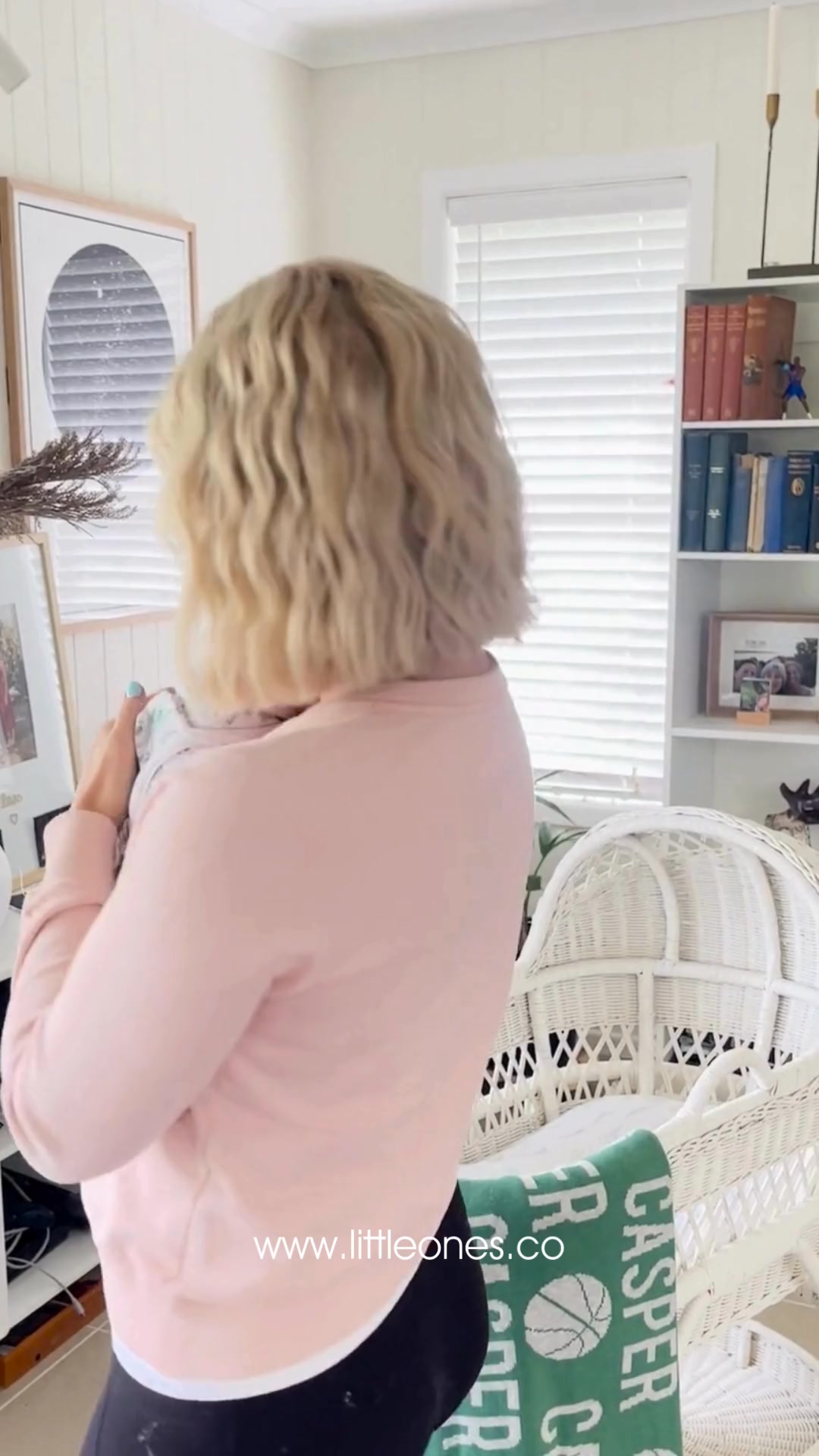 How many times has your baby fallen asleep on you, you put them down and their eyes ping open?! Watch to find out the best way to put a sleeping baby down:⁠
⁠
✔️ Swaddle,⁠
✔️ White noise⁠
✔️ Feet first into bed⁠
✔️ Hold them on their side and pat their bottom⁠
✔️ Roll baby gently onto their back, then…⁠
✔️ Hands off and tiptoe away like a ninja⁠
⁠
These little steps can make all the difference in helping your baby stay asleep when transferring them to their bed 💤⁠
⁠
#newbornsleep #babysleeptips #sleepingbaby #parentingtruths #fourthtrimester