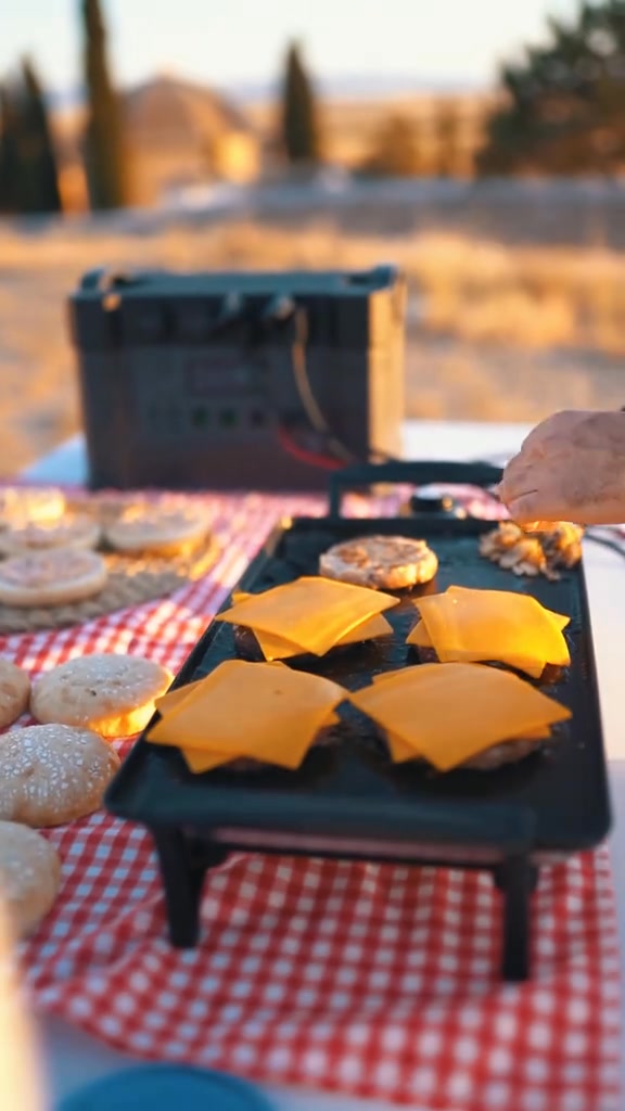 Power Up Your Picnic: S2000PRO Turns Any Outdoor Spot Into a Gourmet Kitchen
