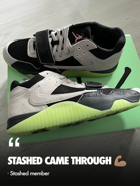 Cop Before the Crowd