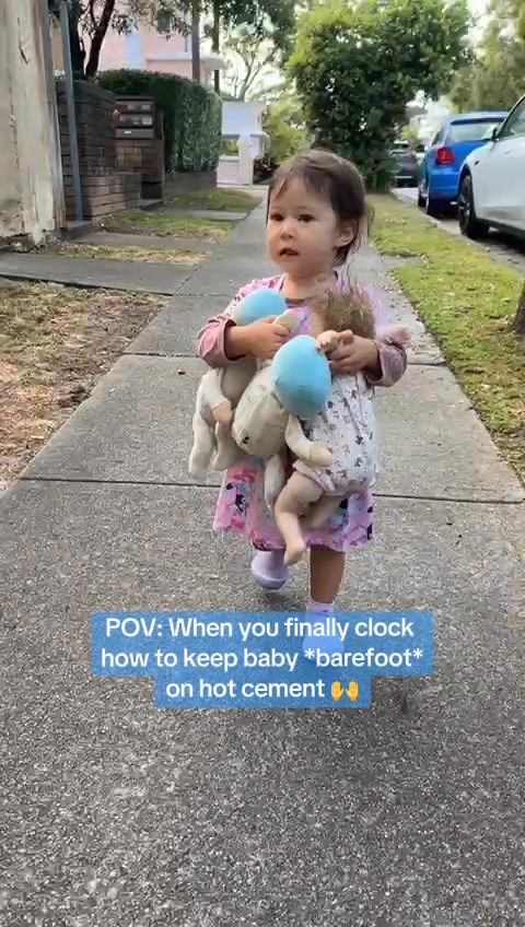 Hot Concrete + Bare Baby Feet… Worried Much? 😬🏖️