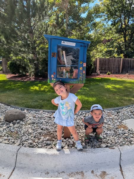 📚 Donate Bookshelf by Bookshelf