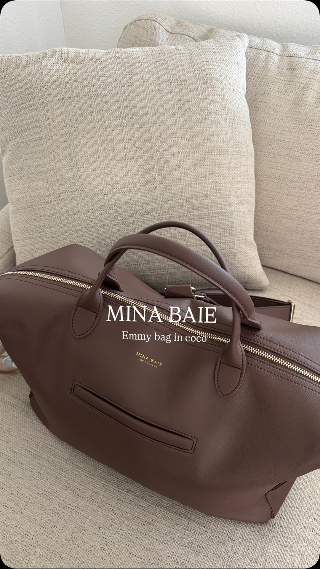 THE “It girl” mom diaper bag 🤎🧸 This bag is EVERYTHING!!! 
@minabaie 
#minabaie #ad