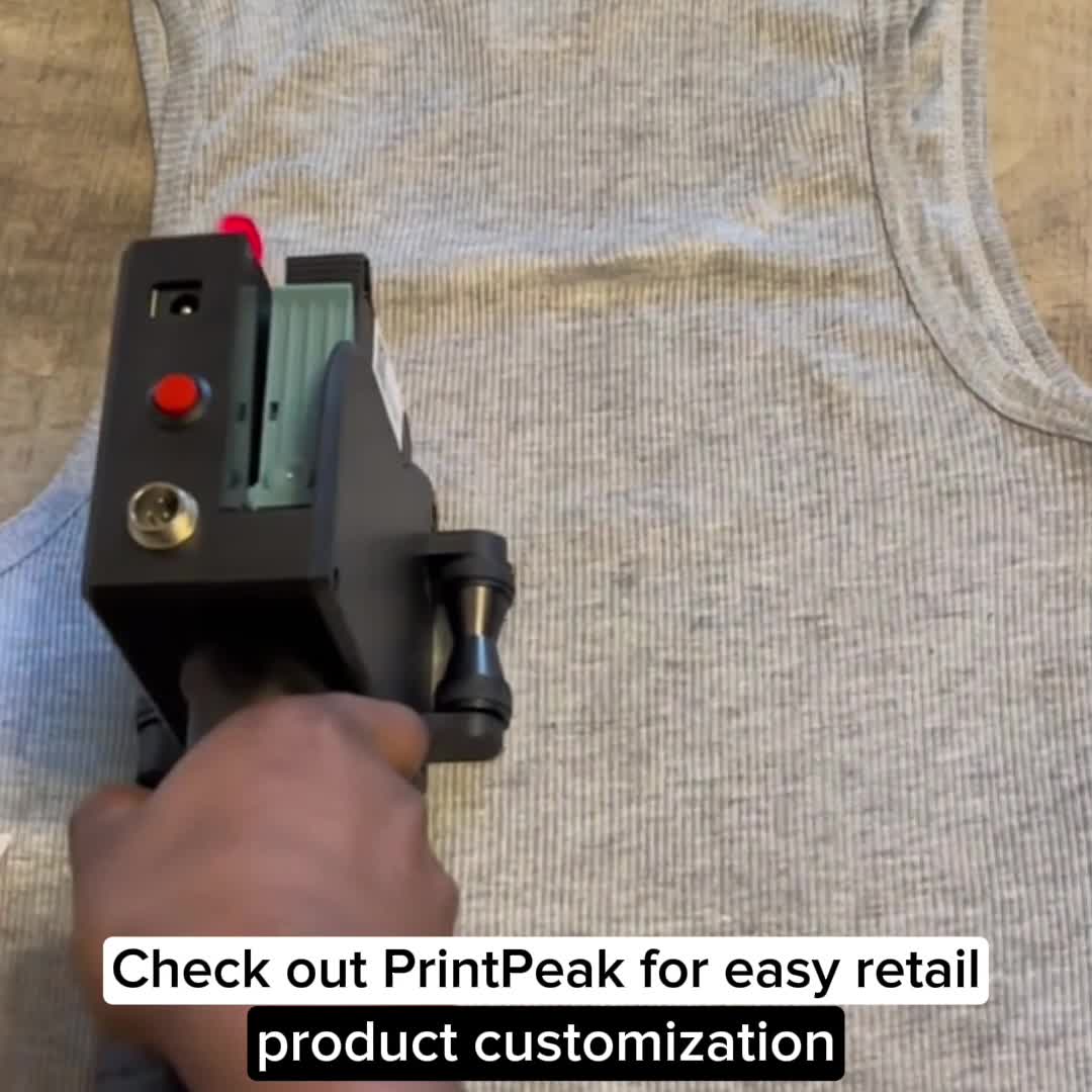 Brand Boldly with PrintPeak! 🖨️