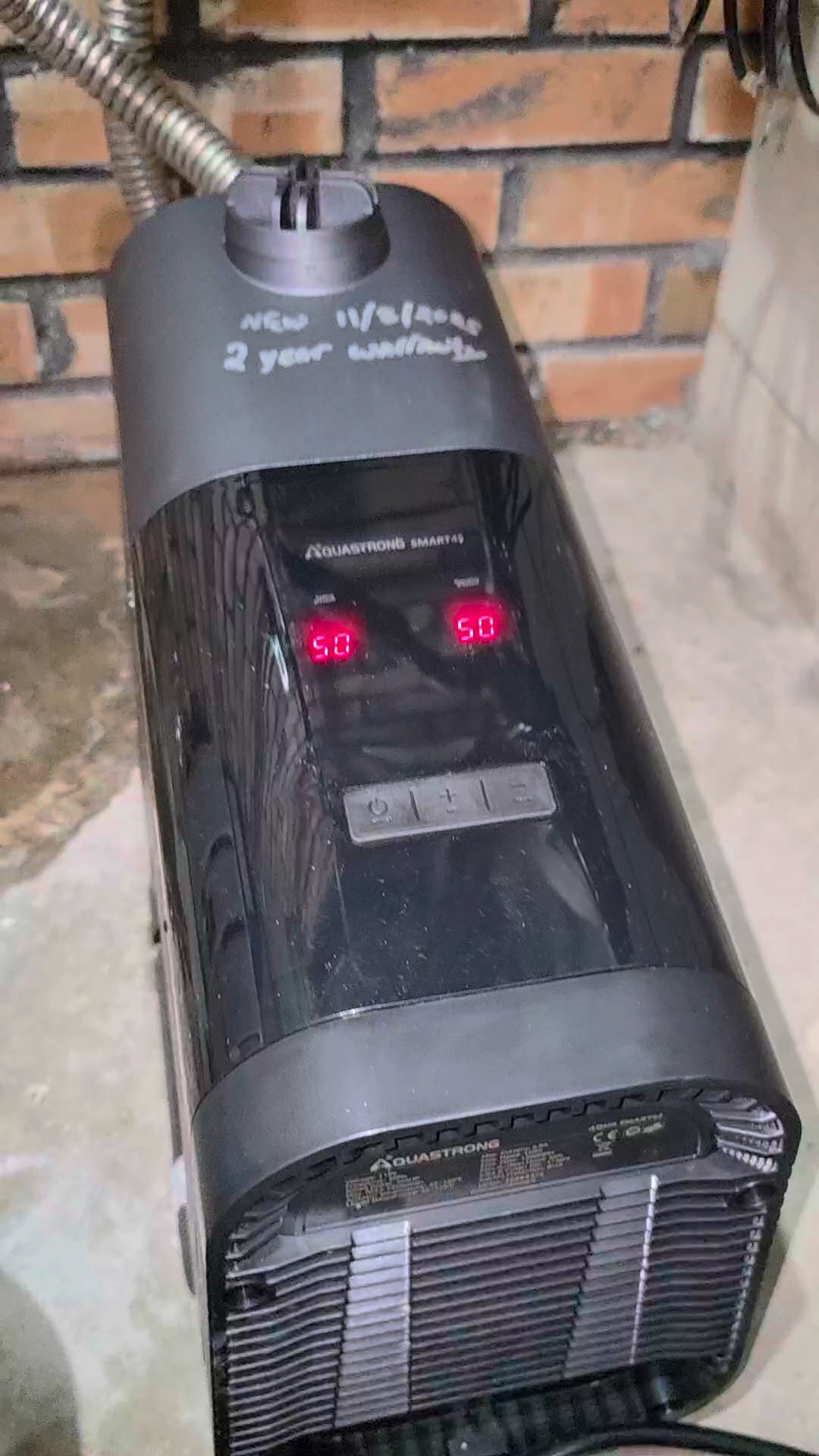 Quick clarification we want to share 💡

One customer thought there was an issue with the pressure display on the AQUASTRONG Smart 45.
They later found out the display shows BAR, not PSI.

Once our support team explained that, everything clicked — and the review was updated to 5 stars.

Sometimes it’s not a product problem, just a unit difference.
And when questions come up, we’re always here to help.

💬 PSI or BAR — which one do you usually work with?

#aquastrong #boosterpump #customervoice #waterpressure #customersupport #realreviews