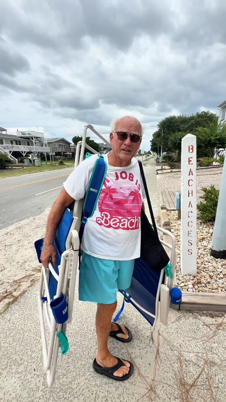 Shades and chairs so light and effortless, one person can handle it all 💪