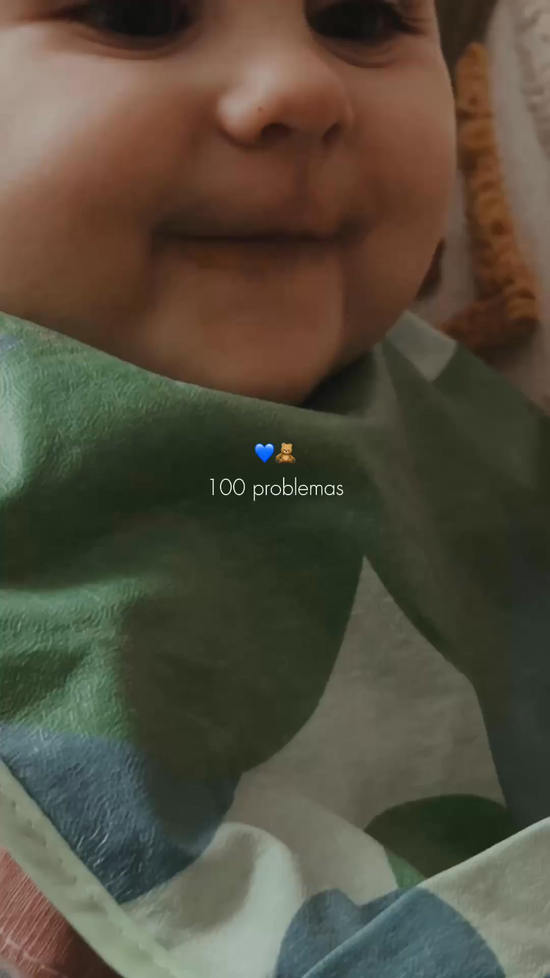 La mejor terapia no se pide con cita previa. 📉❤️

Hay días en los que la cabeza va a mil y la lista de "cosas por hacer" parece infinita. 🤯 Pero luego llega este momento y el contador de problemas baja a CERO.

¿A quién más le funciona este "reset"? 👇🏻

#MaternidadReal #MomentoNutriben #PazMental #Desconexion #VidaDePadres #AlimentaciónInfantil #NutreLoMásGrande