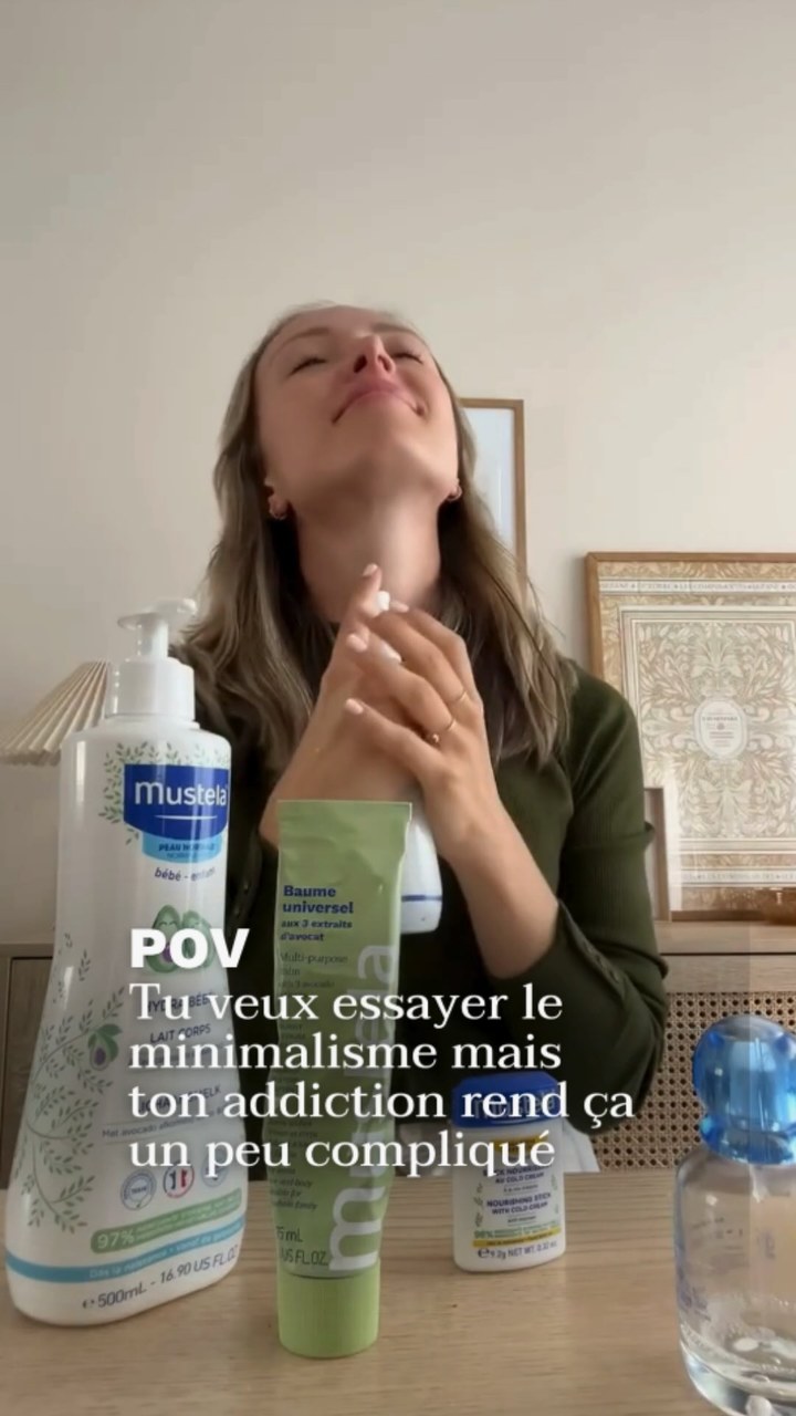 Votre addiction sur une échelle de 1 à 10 ? 😮‍💨💙
 
#Mustela #pov #minimalisme #odeurmustela #jeunemaman