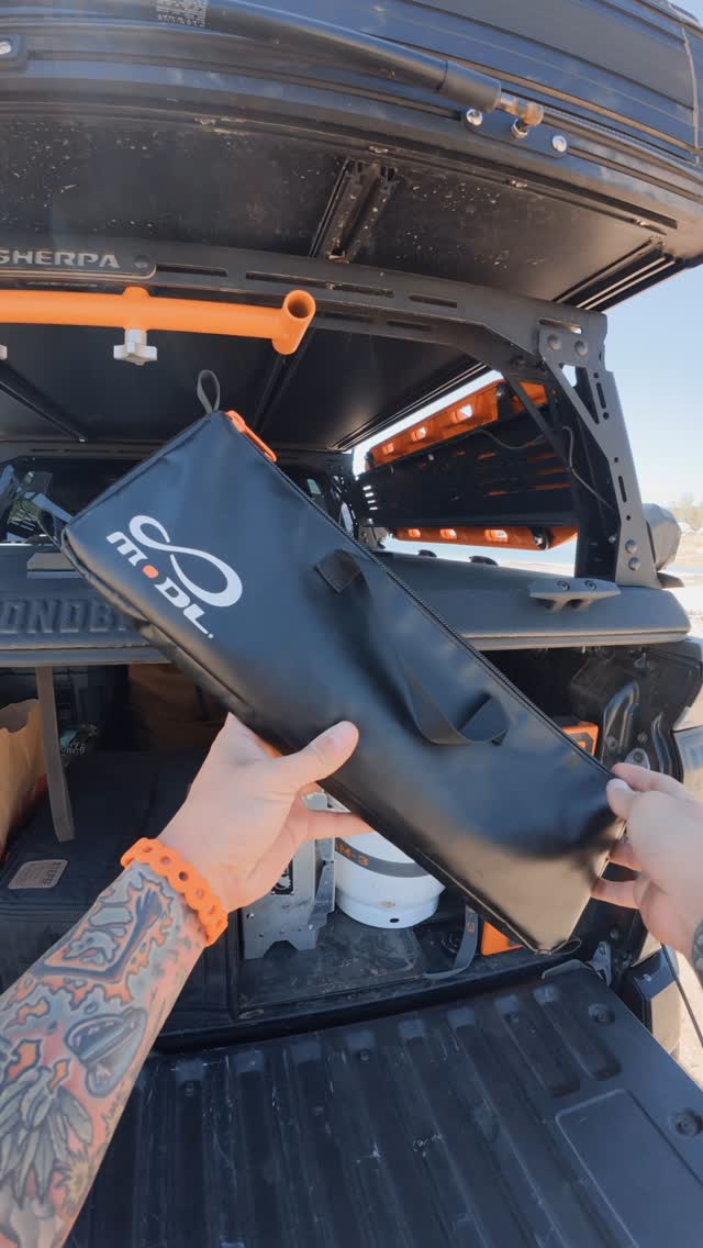 Modular Bungee Tool Kit 🧰♾️ These @modl.outdoors infinity tools are so dang useful, I need a kit for every vehicle 🤘🏼What would you use them for?
#geartalk #infinitytool #overlanding #tacoma