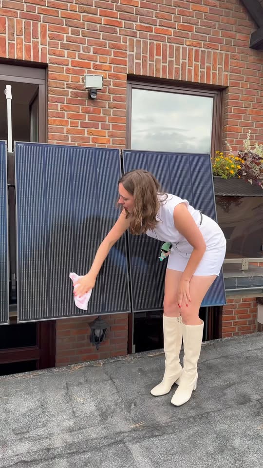 Sunshare konzentriert sich auf Balkonkraftwerk und bietet komplette L