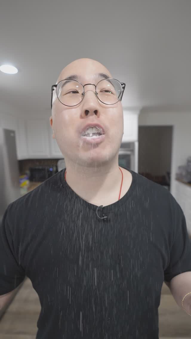 No shot these taste this good like wtf LOL.

My certification is that I've been drinking almost every collagen brand out there on the market for the past 8 years, and I say this right here right now

NOTHING beats the taste of @crushedtonic.

Maybe the reason why my skin is how it is is because of my skincare routine, but DAILY collagen supplements could be the reason too idk who knows someone study me for science plz

I thought the old school flavors were good BUT THESE NEW ONES ARE SO GOOD AND if you're Korean, these flavors are so nostalgic and satisfies your sweet tooth craving WITH COLLLLAAGENNN

istg @sallsters, you're a foqq'n genius 🙇🏻

#collagen #glassskin #skincare