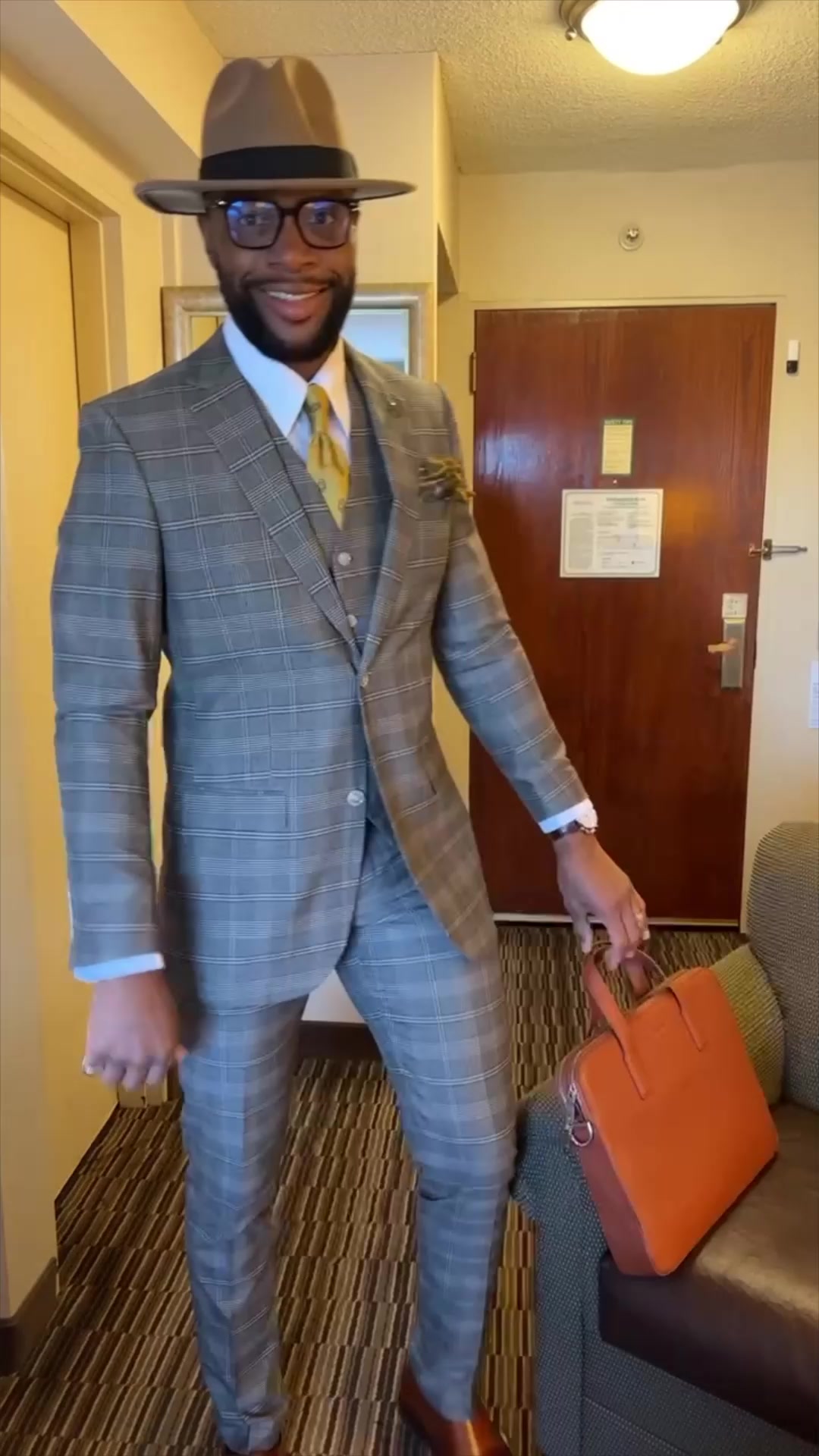 High-end, Low-Priced Suits. Shop Alain Dupetit ®