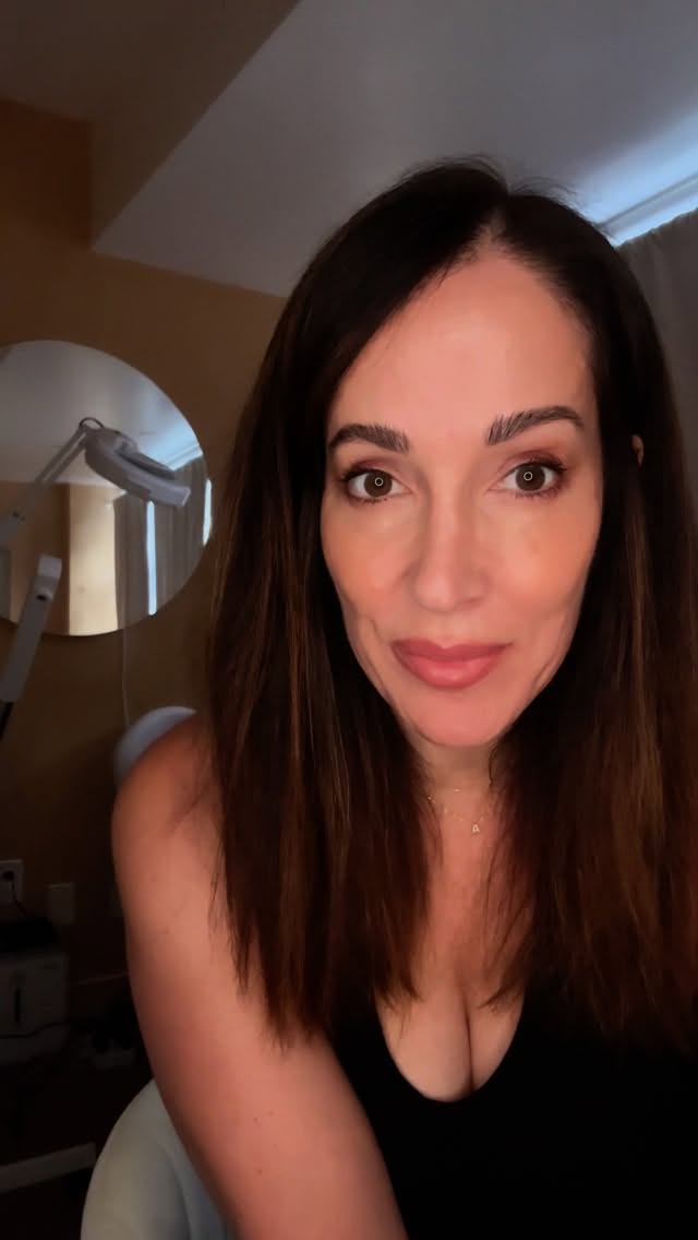 I’m not a doctor. I’m an esthetician whose 30 years experience in the treatment room shaped my decision to launch a true medical-grade skincare line powered by our patent-pending human mesenchymal stem cell technology while working with the country’s leading stem cell researchers and scientists. Our clinically proven regenerative skincare line is the first of its kind and Hollywood’s best kept secret.