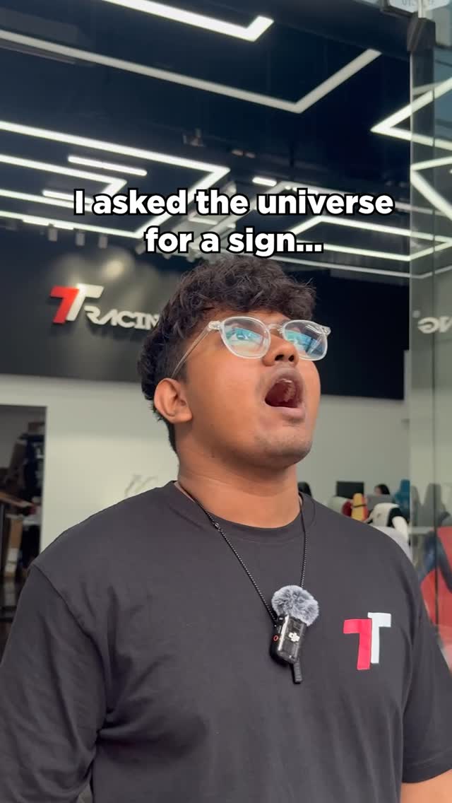 can't ignore the signs from the universe 😤
see you real soon! 

Vertex 01-72 • 11am - 8pm

#ttracing #gamingchairs #ergochairs #singapore