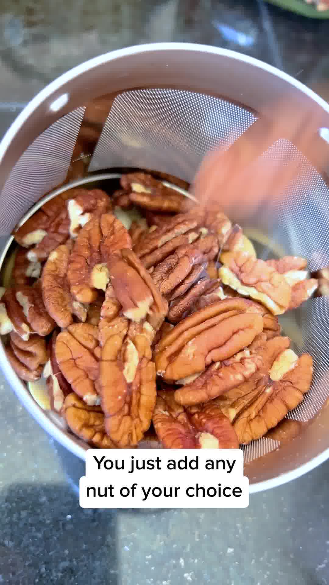 Fresh plant milk in 60 seconds ⏱