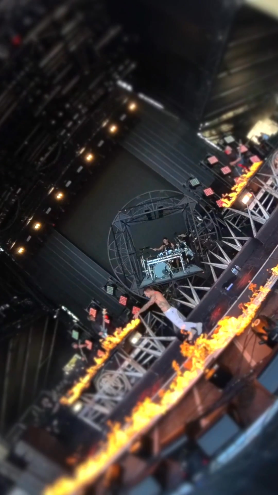 Exclusive U.S. Performance - Friday, May 8