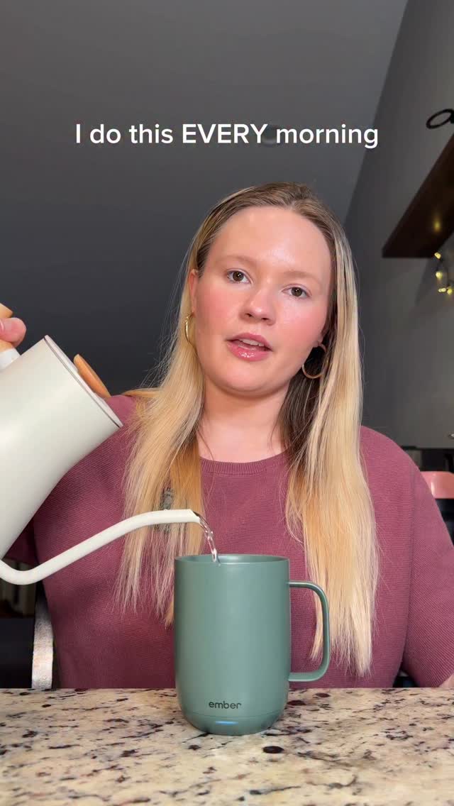 we’re all drinking hot water in the morning to support our gut health and to help with debloating naturally! I’m partnering with @ember to tell you all about the benefits of drinking hot water in the morning while using the ember mug 2 to make sure your water says nice and warm all morning long!

I’ve been drinking hot water in the morning for a month and I have definitely noticed a difference in my bloating!! 

#guthealth #bloatingremedy #emberpartner #ad #hotwater