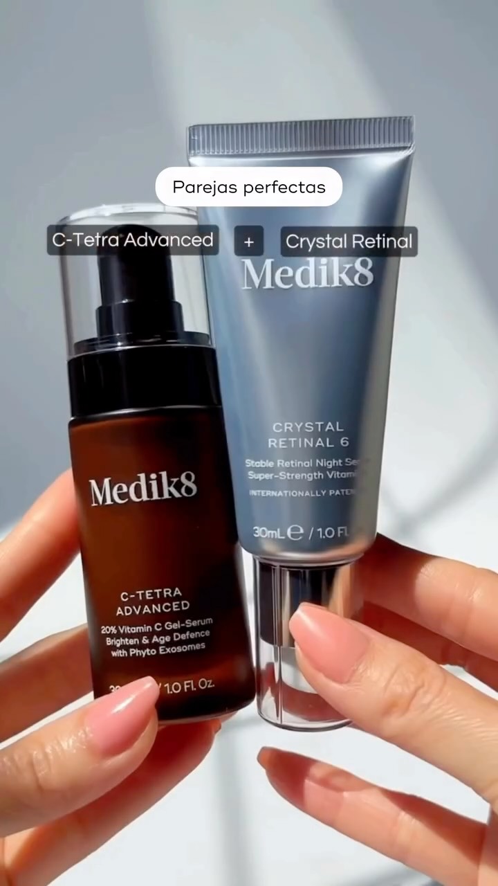 Las parejas perfectas sí existen… y en Medik8 las tenemos✨
 
Hay matches que hacen clic al instante: se complementan, se potencian y hacen que tu piel se vea más hidratada, luminosa y feliz 😍
 
💖 Encuentra tus parejas perfectas y juega a combinar.
 
¿Ya tienes la tuya? Os leemos👀