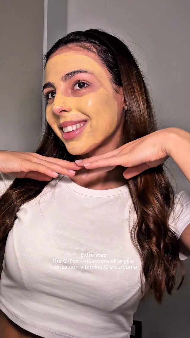 Winter skin, but make it glow ✨
La skincare routine perfetta per l’inverno, tutti gli step essenziali racchiusi in una sola box: The Full Glow Set di @yepoda pelle più idratata, più luminosa che mai.
#yepoda #kbeauty #adv #skincareroutine #koreanskincare