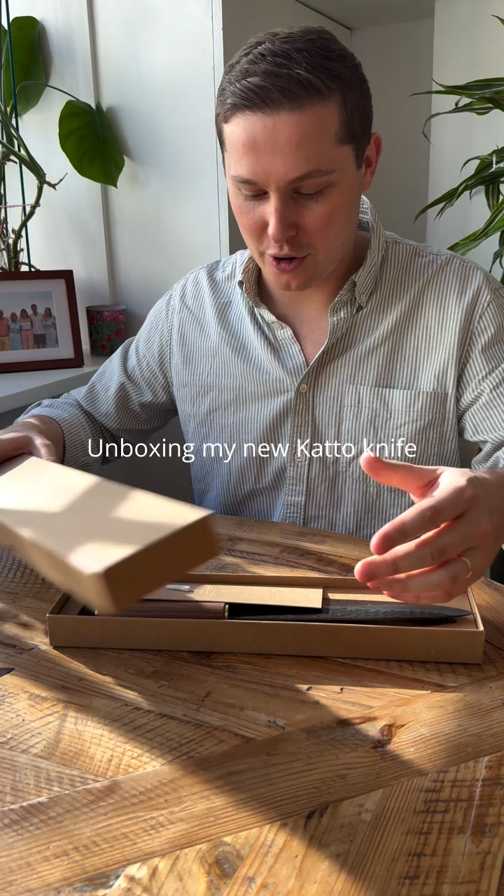 A Knife Worth Gifting. And Keeping.