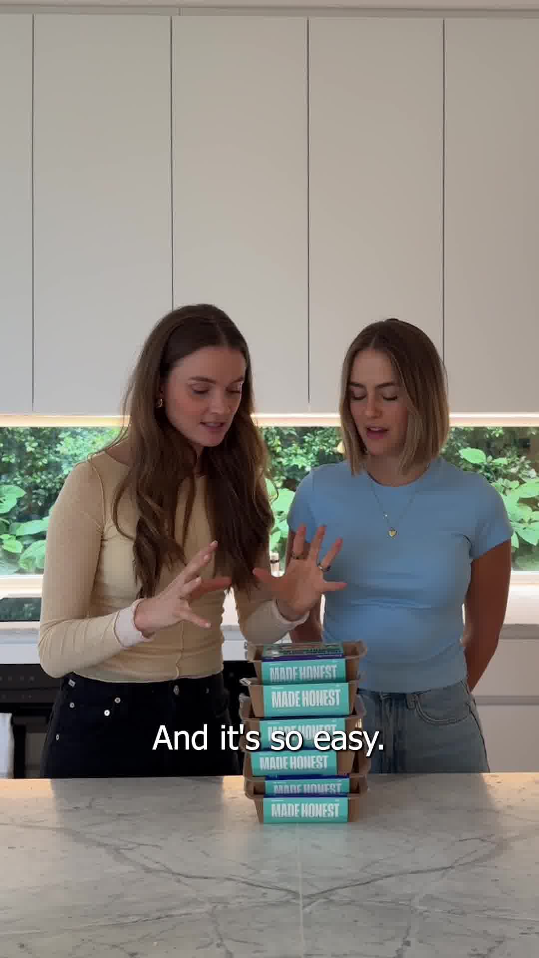 Hello, flavour seekers. 👋

Get your fix of nutritious *and* delicious with Kic x Dineamic ready meals, made using the most-clicked recipes from the health and wellness app.