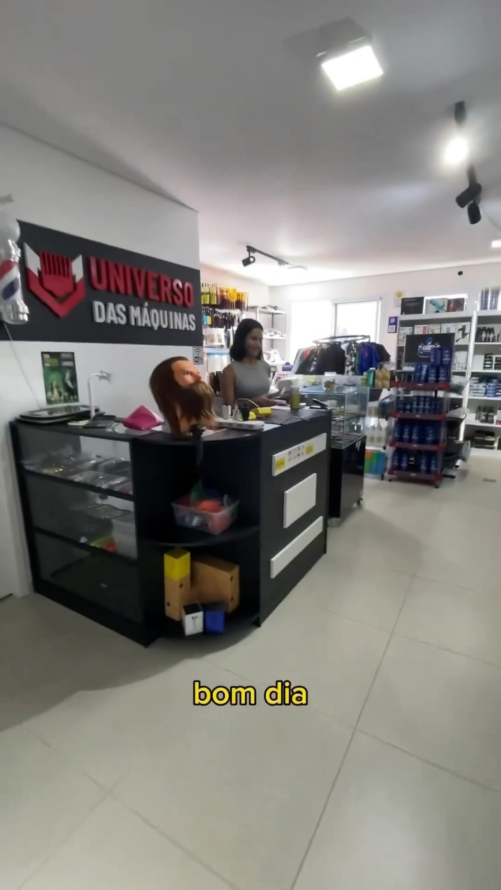 Parcele em até 3x s/juros no cartão 💳
Enviamos para todo o Brasil 🇧🇷 
Desconto para pagamento PIX e boleto ✅

Site: www.lojauniversodasmaquinas.com.br 🌐

Whatsapp: (11) 94594-2212 (11) 96170-9218 📲

📍 LOJA GRAJAÚ:  Av. Dona Belmira Marin 525,  1 °  Andar Galeria Grajaú 
📍 LOJA JABAQUARA: Av. Eng. Armando de Arruda Pereira, 2937 Sala 209 Bloco C - Green Work Boullevard 

#barbeirosbrasil #barbeirosbrasileiros #brasilbarbers #barbeirosp #barbeiromoderno #barbeiro #barbeiros #barbeirobrasil #barbeirasdobrasil #barbeira #wahlbrasil #barbeariamoderna #barbearias #lojaparabarbeiros