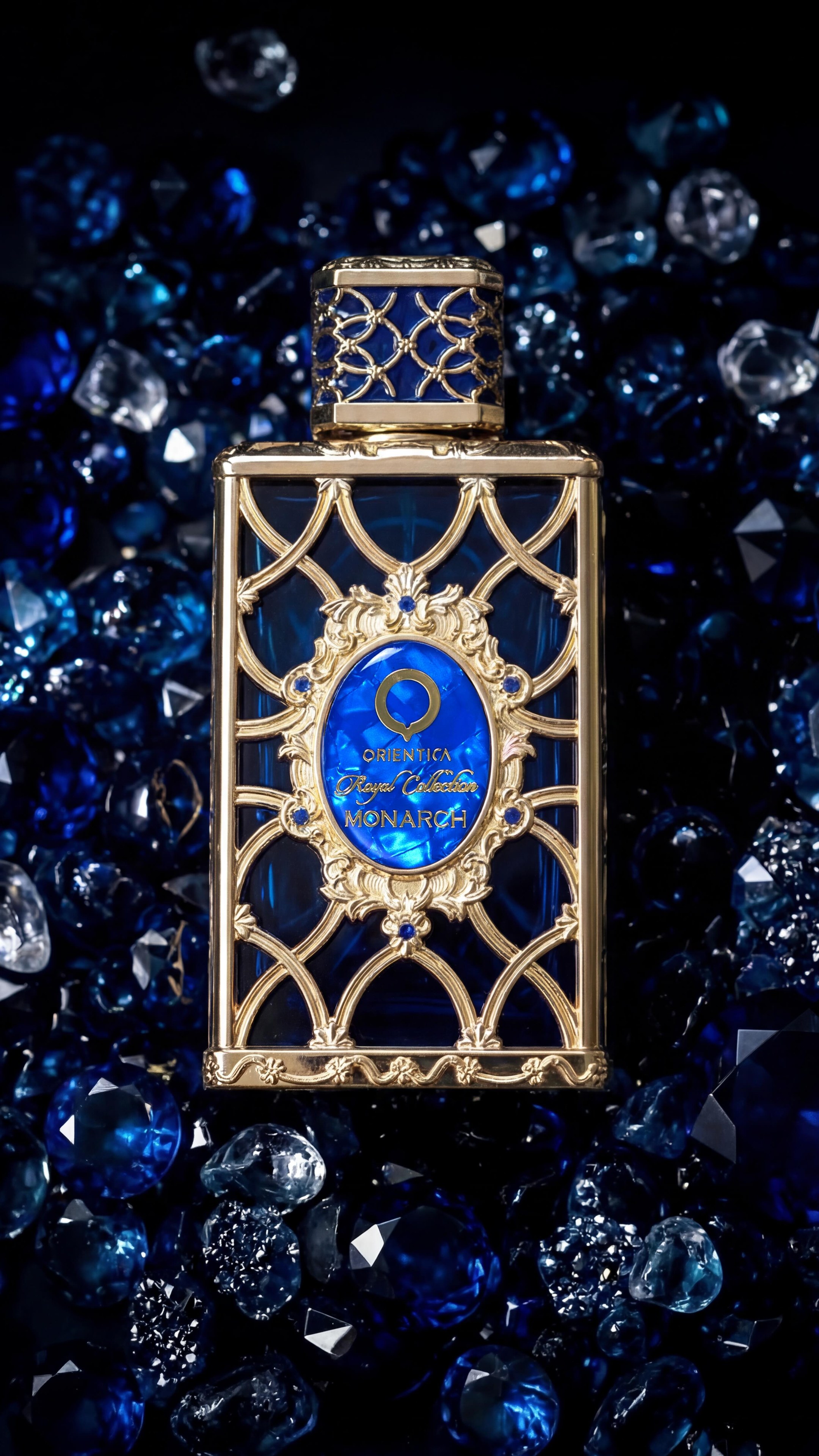 Picture a fragrance made just for your signature moments. 

Bright citrus and pink pepper greet you, pear blossoms and dry amber reveal their warmth, and a hint of ambergris and musk leaves a touch of quiet luxury. 💙

https://bit.ly/Royal-monarch 💫

#OrienticaPerfumes #LuxuryPerfume #PerfumeLovers #perfumeaddict #monarch