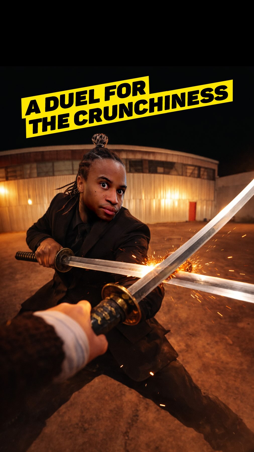 A duel for the crunchiness. ⚔️🍫
fitcrunchbars Chocolate Peanut Butter Protein Bar on the line.
#GETFITCRUNCHED

#FITCRUNCH #FITCRUNCHPartner