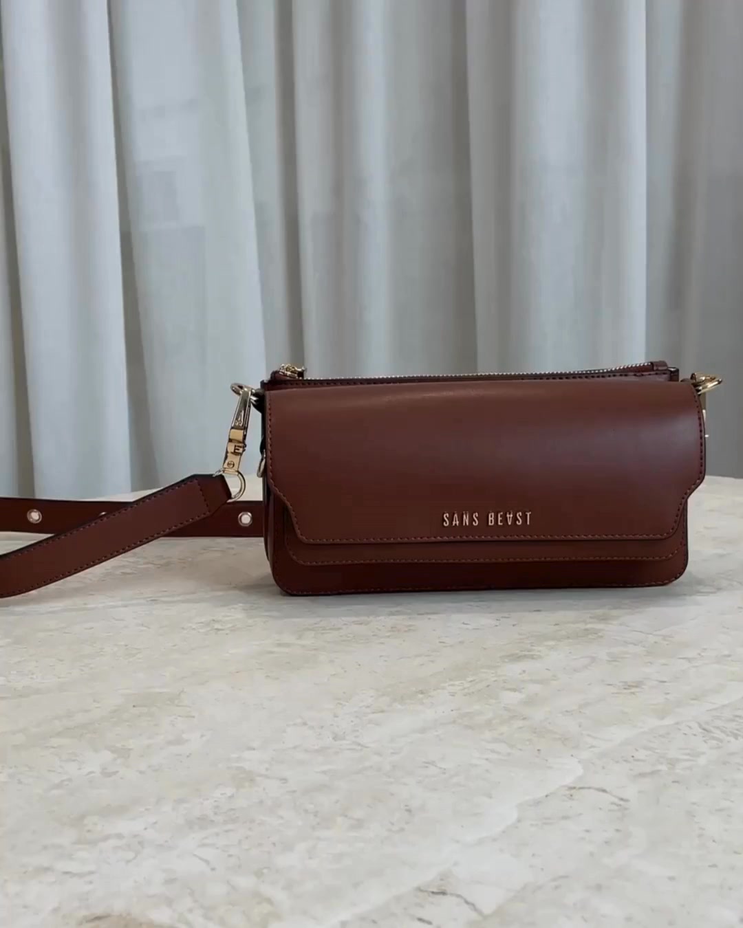 Created from Italian Uppeal™️ Appleskin 🍏.