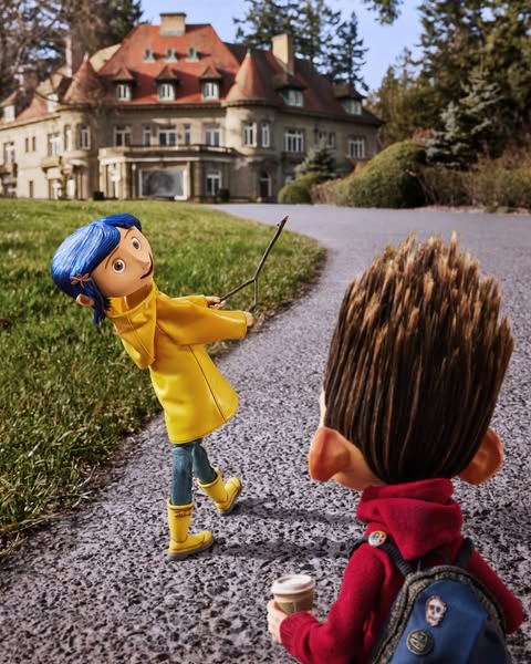 Coraline and Norman stumble upon the mysterious Pittock Mansion while hiking Portland’s Wildwood Trail! #pdx pnw #thisisportland #coraline #paranorman #wildwood

📸: Pittock Mansion, Portland, Oregon