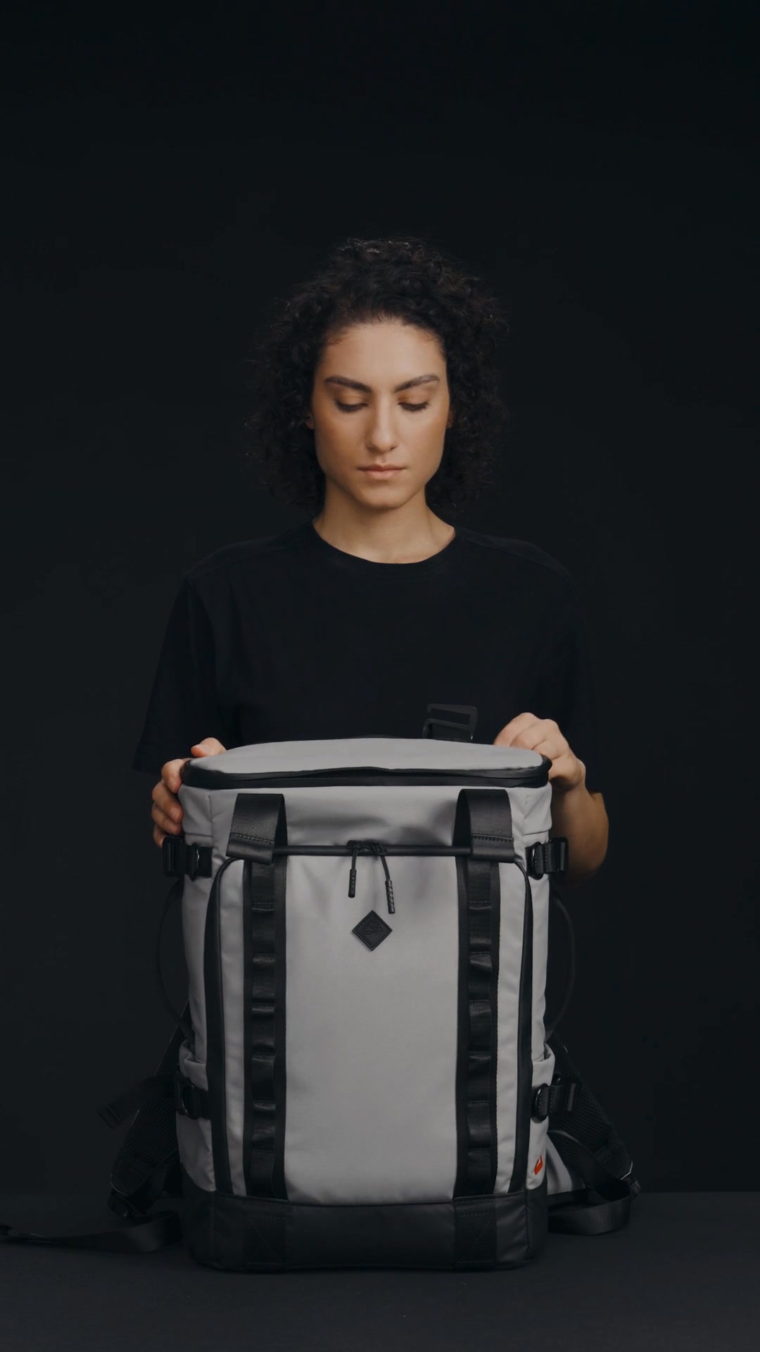 Travel / Commuter 24L- threepeaksgbr.com