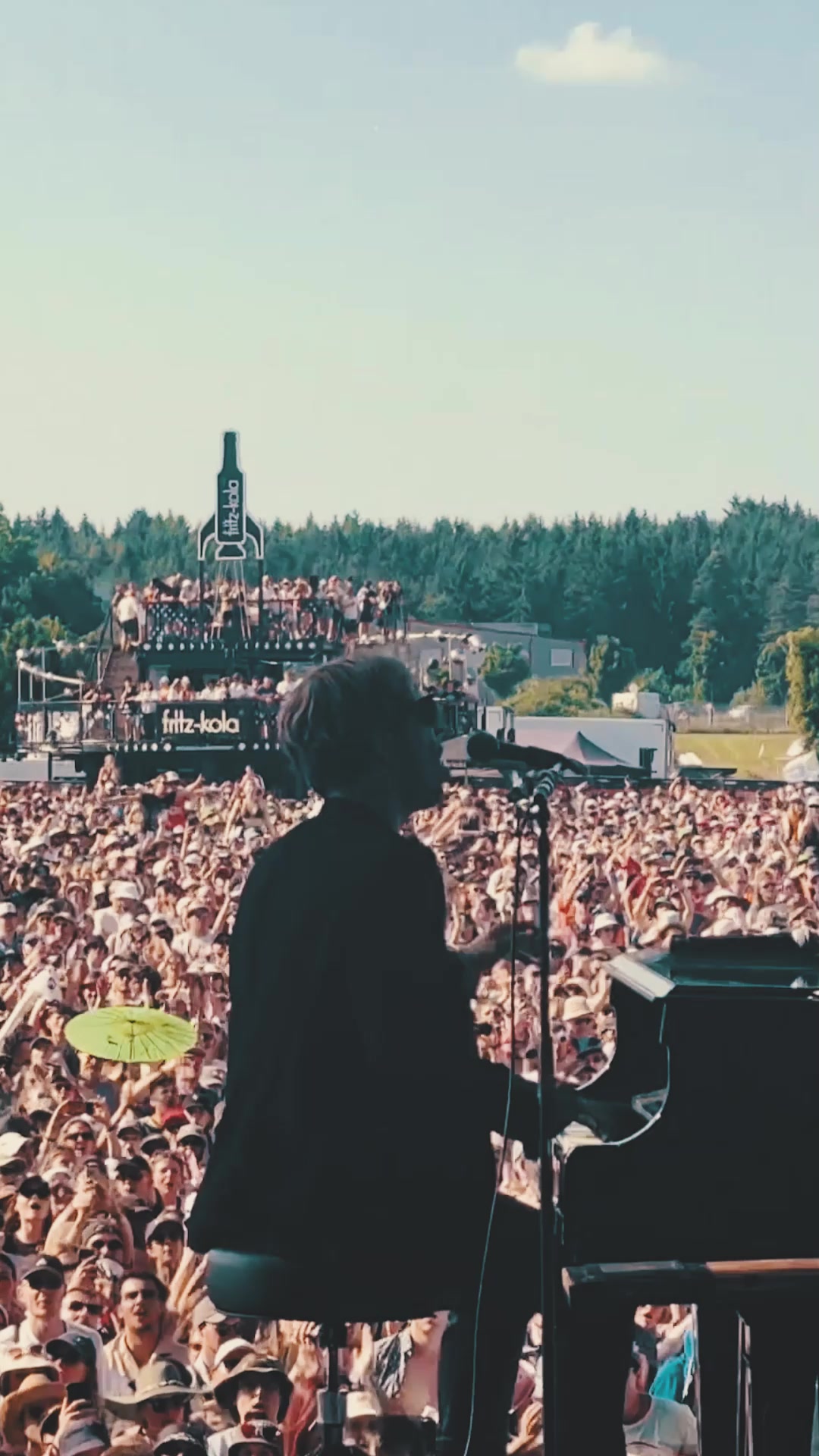 So excited for this show with the band this summer, gonna be very special xxx

With support from Matt Maltese.

Tickets on sale now.