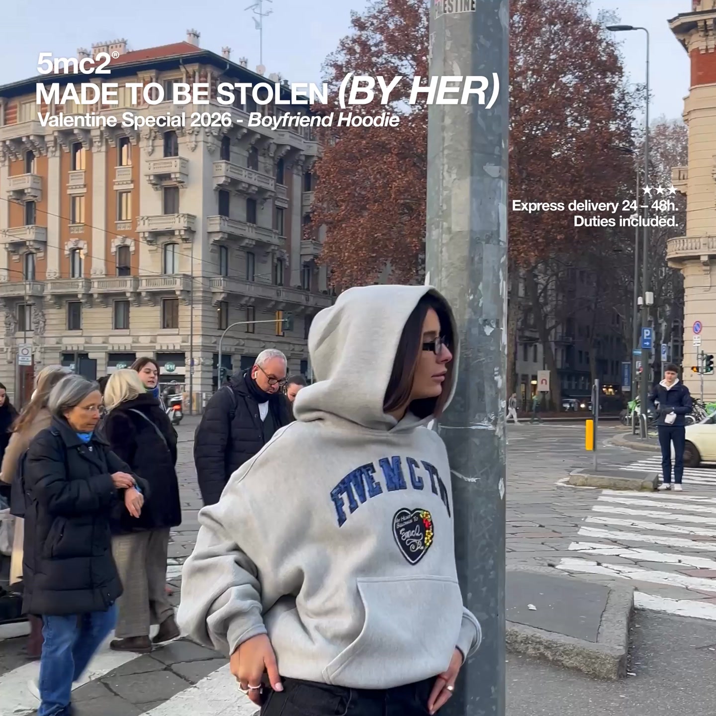 BACK IN STOCK : Crew Hoodie