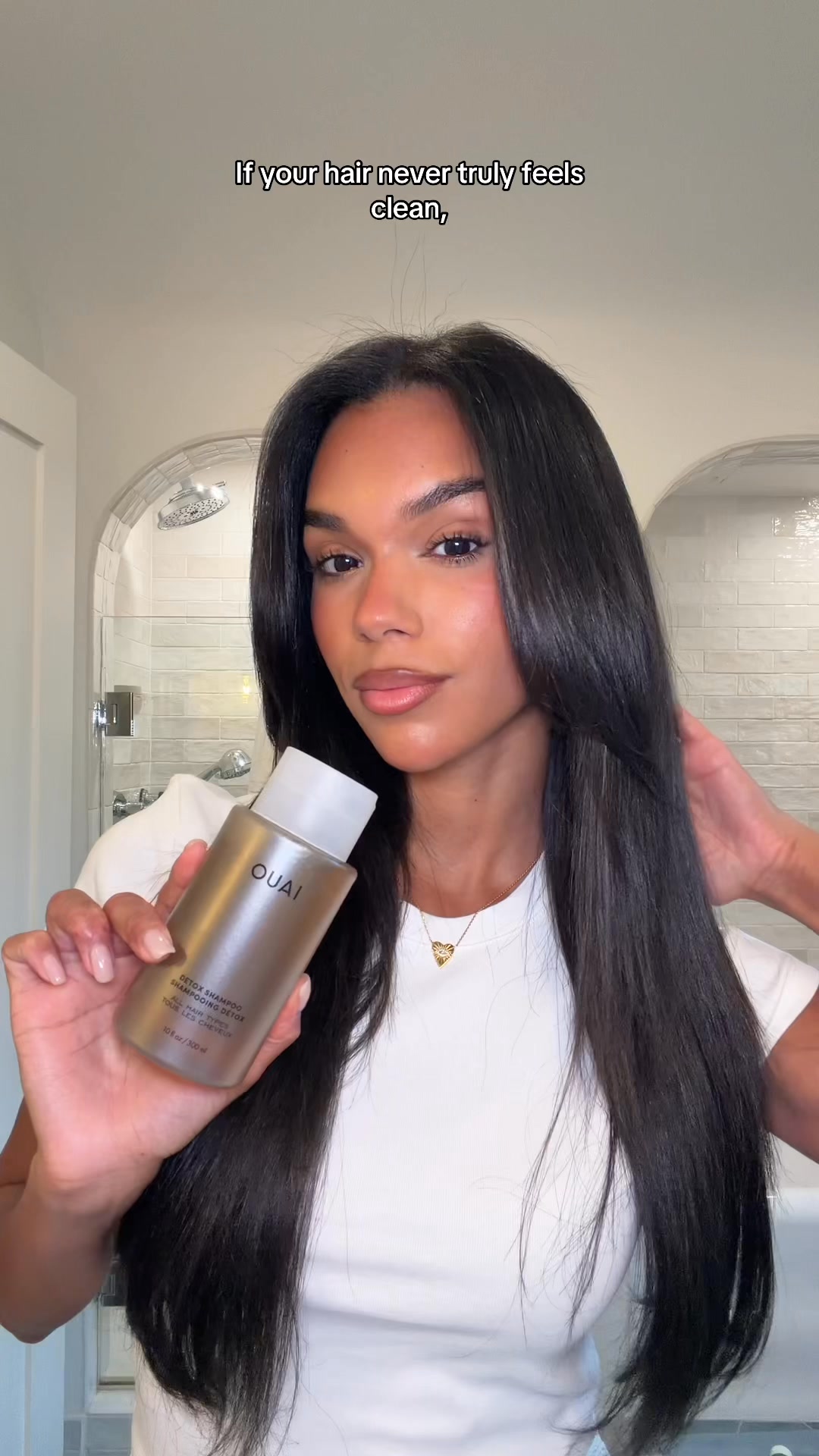 CLARIFYING DETOX SHAMPOO