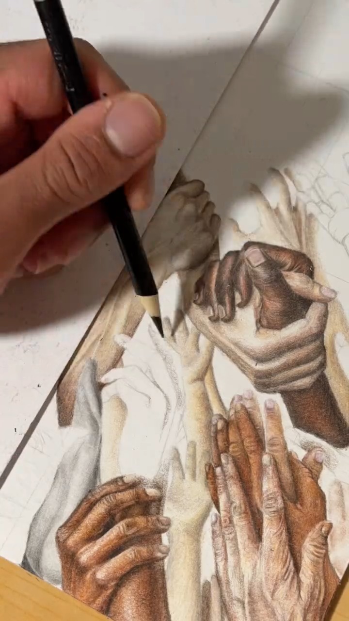 When it comes to portraits, the right palette makes all the difference. ✏️

Our 24 Piece Portrait Coloured Pencil Set in Display Tin is built for subtle blends, natural tones and fine detail that brings drawings to life.

Artist: @devdraws.21