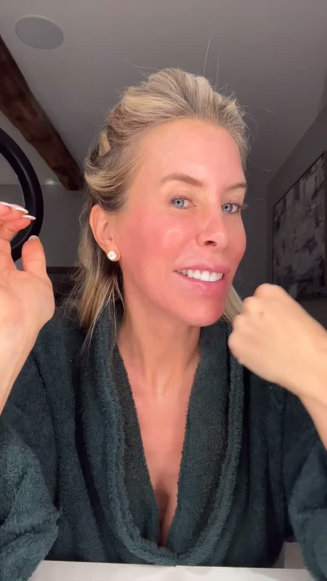 Back to Boots to restock my @nipandfab nighttime staples.. The ceramide fix overnight cream + peptide finishing oil 🤍

Ceramides rebuild your skin barrier (keeping it hydrated and strong) and peptide boost collagen for plumper firmer skin 🫧

Real results… accessible prices - and that glow speaks for itself ✨

Link in bio 

A d