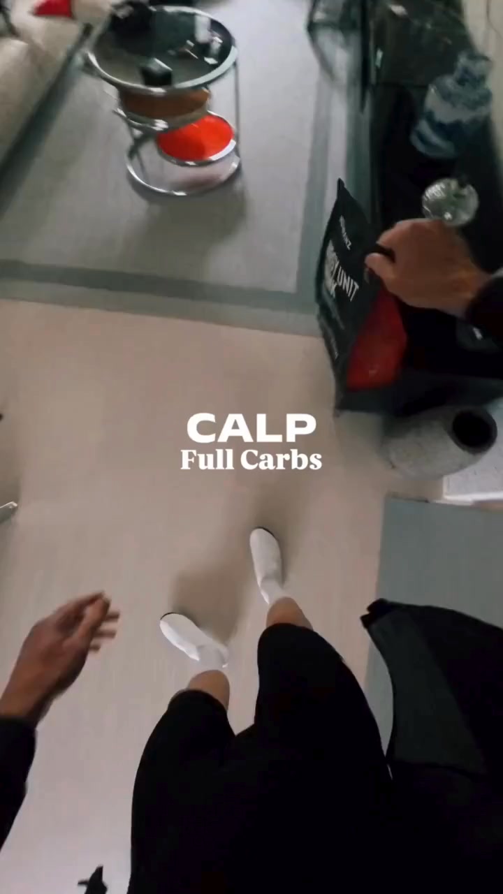 Fueled by @4endurancefrance @4endurance.eu

Well fueled during this training camp in Calp 🔋

#4endurance #cycling #trainingbike #fueled #athletenutrition