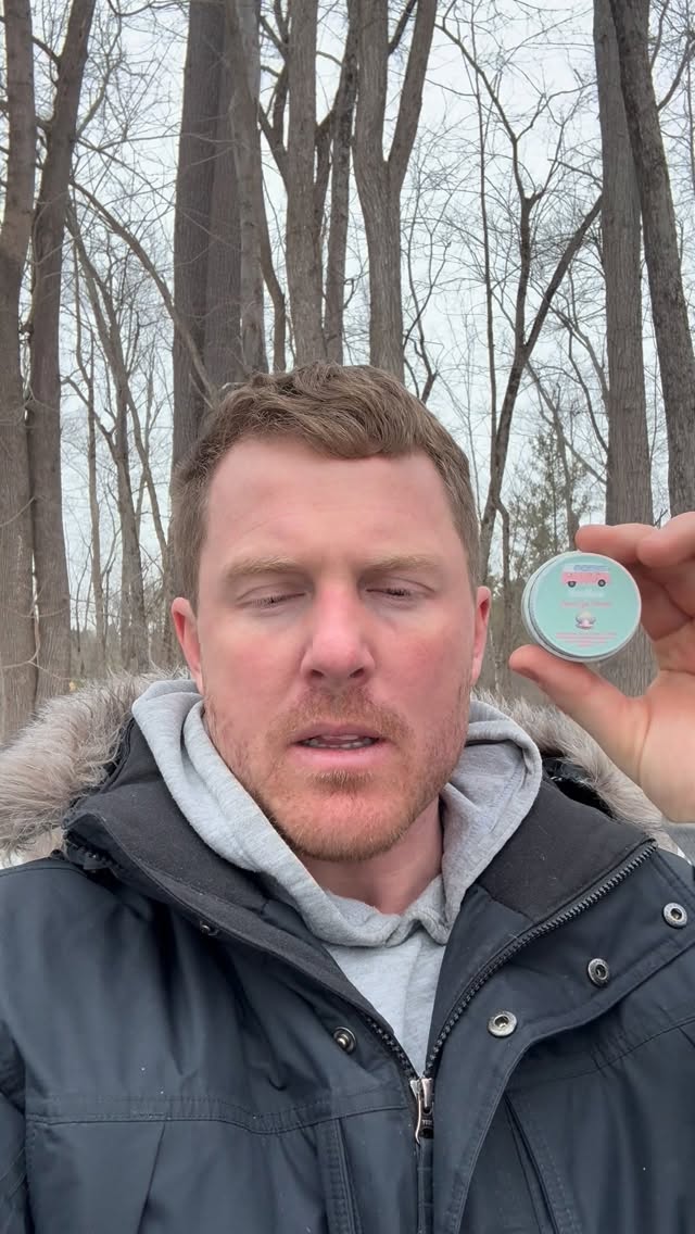 An eye cream not just for looks maxing… this one is like delivering a lubricant and a vitamin directly to the eye area

Many have reported less dry eyes, among many other benefits like reduced floaters, clearer vision, along with the skin effects like reduced fine lines and puffiness

Featuring @alfonsofrfr