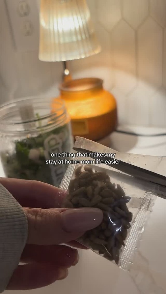 @gardencuplife gets 100000/10 stars from me ✨

Link is in my highlights to save you 20% off your order! #sahmsofinstagram