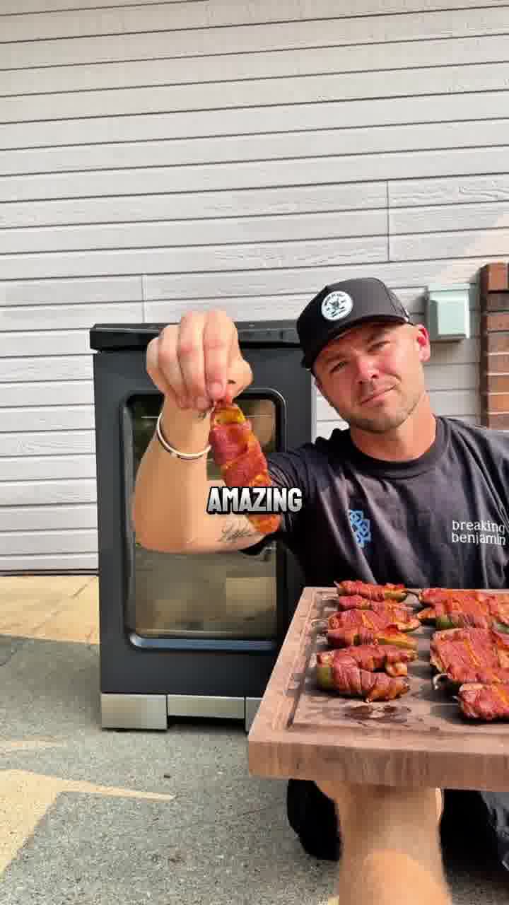 Smoke Made Simple — Slow-Cooked Flavor Meets Modern Precision.