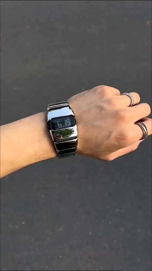 💖 A watch that makes every day special.
x6000 mirrors the future—ultra-smooth, High-teach LED, and infinitely refined.
It’s more than a watch. It’s a symbol of FASHION that never ends.
#benlywatch #watchcollection #watchenthusiast #X6000 #MENSTYLE #watchcommunity #iconicstyle #streetstyle