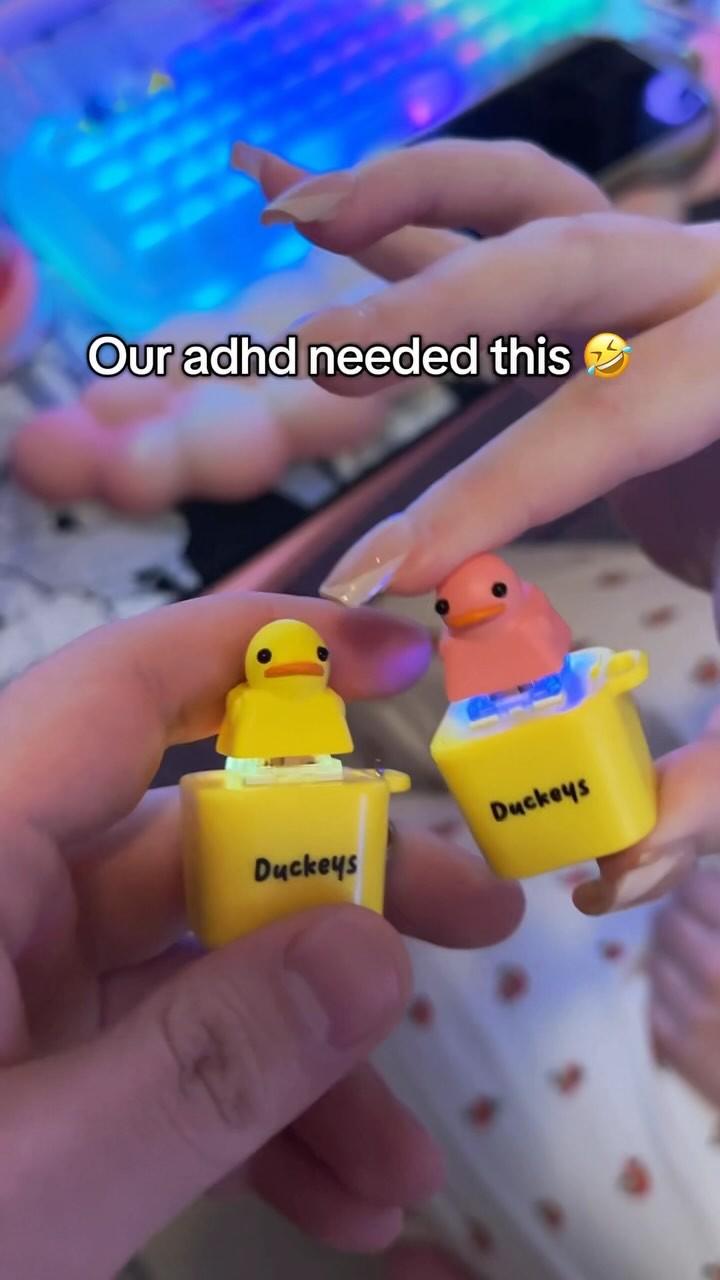 We need this toy 🤣

Shop Now at Duckeys.com or Link in bio!

#fidget #fidgettoy #duck #quack #toy #keychain #funny #collectable #office