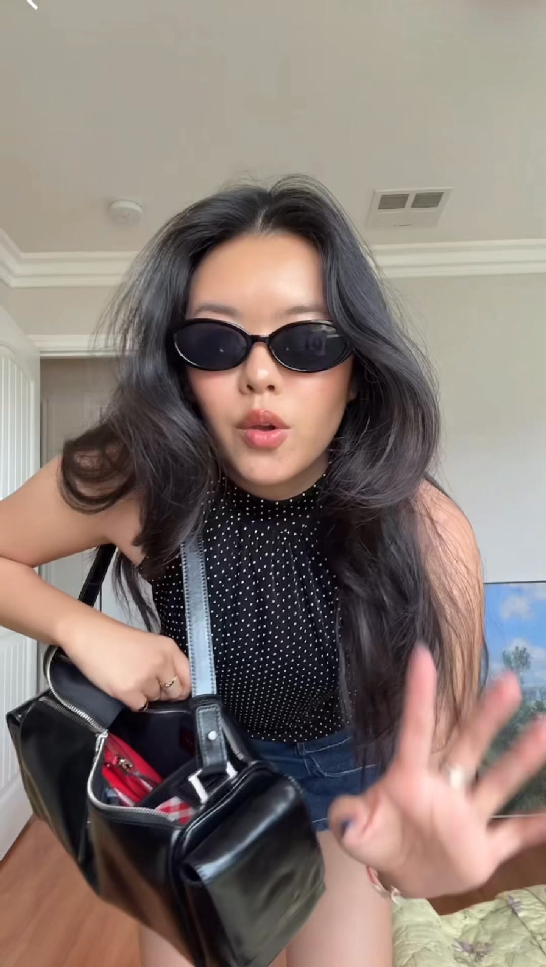 ✨ Where design meets intention.

👜 Sleek silhouettes and practical interiors make Aest Studio bags perfect for every moment of your day.

🌟  From workdays to weekends, keep your essentials beautifully organized.