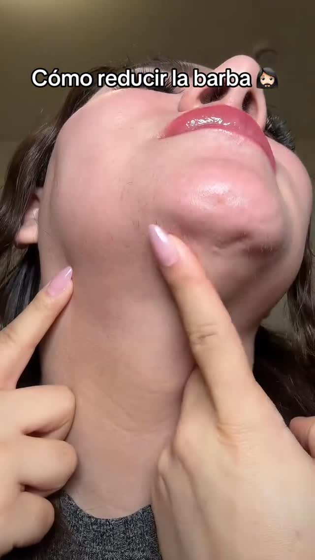 Como alguien con ovarios poliquisticos, este aceite me ha ahorrado miles en láser! 

#cyperusrotundus #peluda #depilacion #ovariospoliquísticos #rasurar