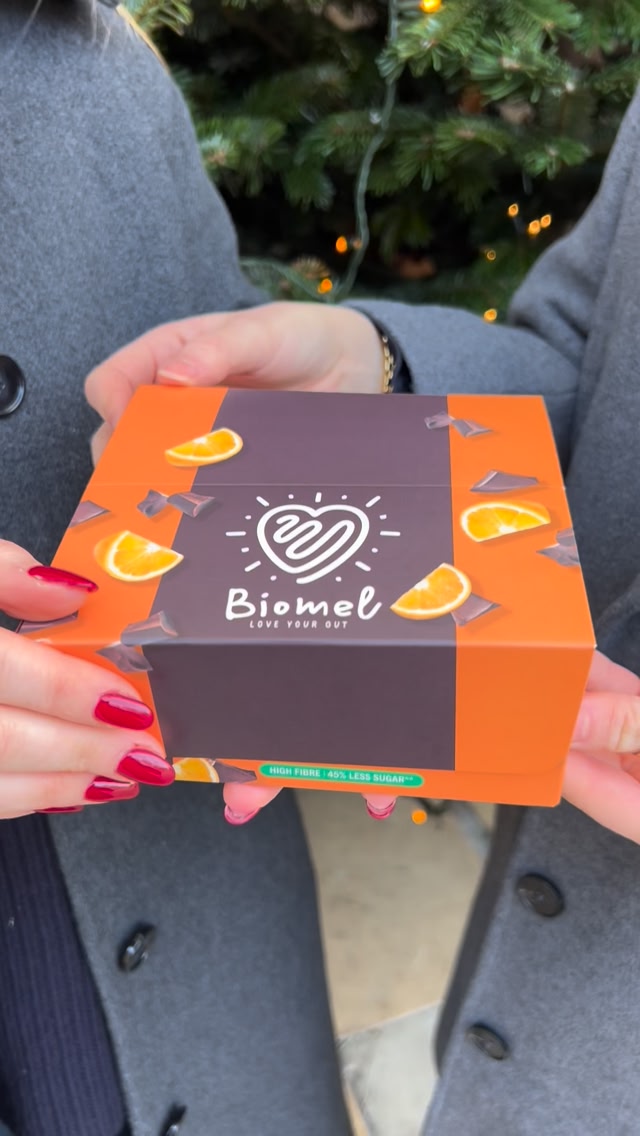 New bar flavour alert! 

Introducing Chocolate Orange 🍊🍫 The second newest addition to our Gut-loving Prebiotic Bar range.

Perfect for a healthy pre-Christmas boost! 

🍊Indulgent chocolate with hints of zesty orange
🍊13g of plant-based fibre
🍊100% of natural ingredients and flavour
🍊Packed with Vitamins B6, B12, D and Calcium
🍊45% less sugar then the average bar 

Have you tried the new flavour ?